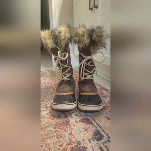 Joan of Arc Sorel winter boots